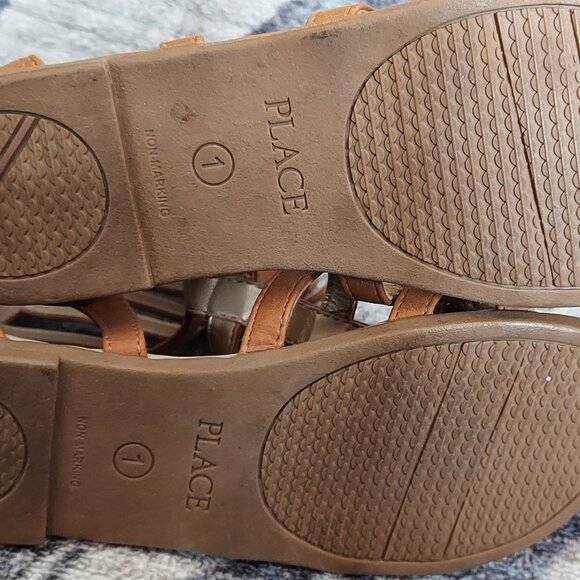 Girls Gladiator Sandals Size 1 - Picture 3 of 3